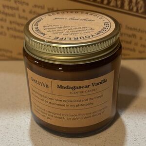 Madagascar Vanilla Scented Candle